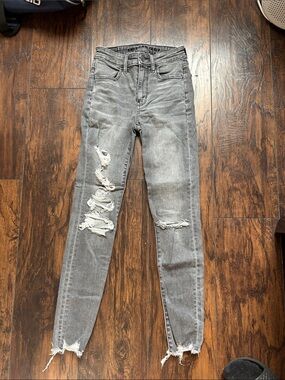 American Eagle Outfitters Grey Ripped High-Rise Skinny Jeans
